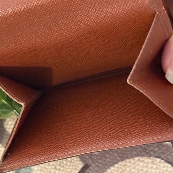 Louis Vuitton Portefeuille Elise Trifold Monogram Compact Wallet priced to sale - Picture 8 of 12